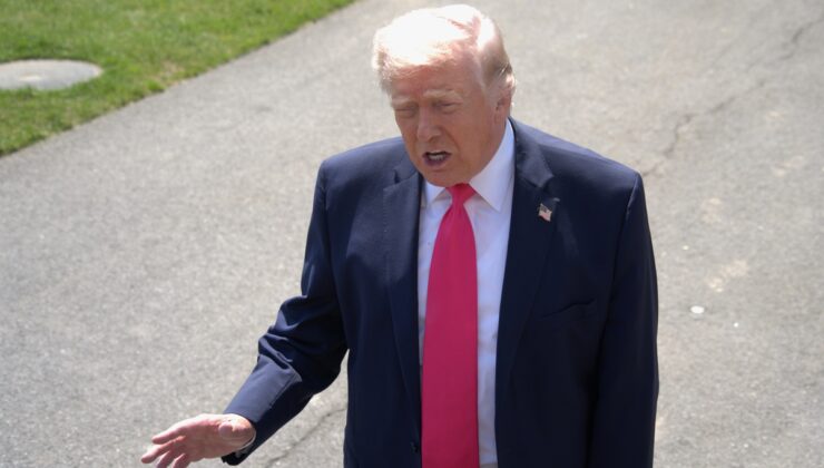 Trump’tan İran’a ağır suçlama! Petrol fiyatları için sahte haber uydurduklarını, 75 bin protestocuyu öldürdüklerini öne sürdü