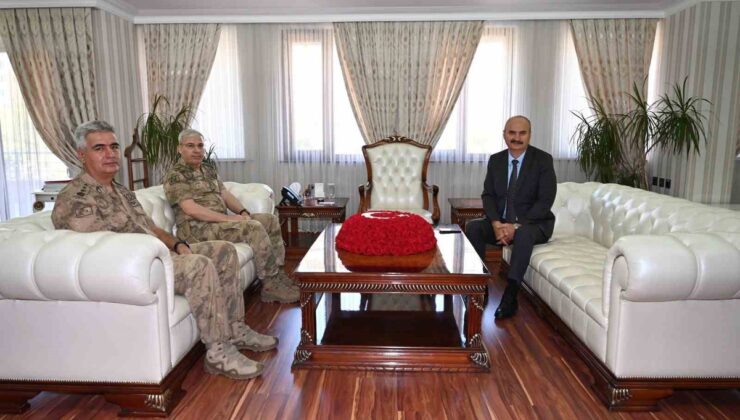 Tümgeneral Şakir Uslu, Batman Valisi Canalp ile Batman’daki çalışmaları değerlendirdi