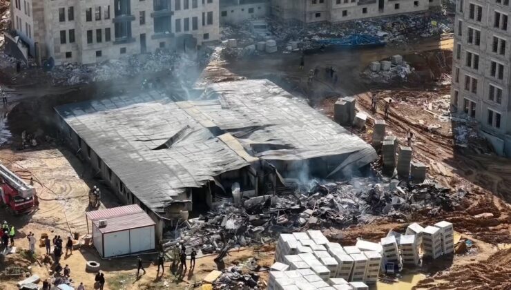 Tuzla’da işçilerin kaldığı 32 kişilik konteynerlerde çıkan yangın söndürüldü