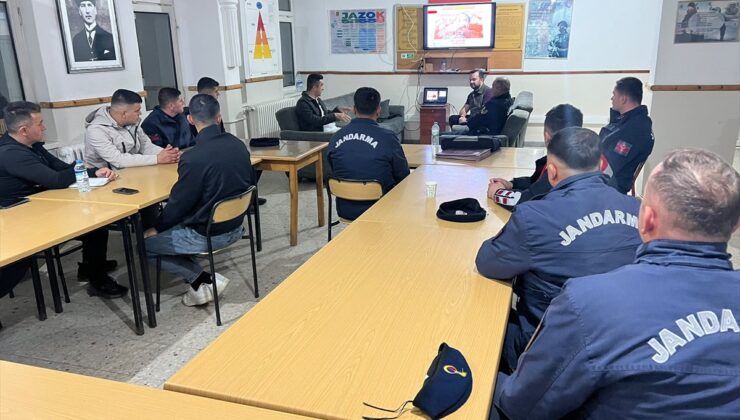 Ulaş’ta jandarma ve emniyet personeline 5 günlük avcılık kursu açıldı