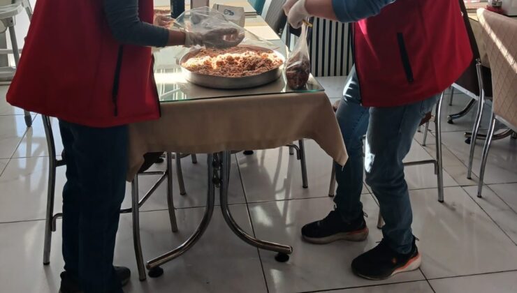 Uşak’ta et ürünlerinden alınan numuneler Bakanlık laboratuvarlarına gönderildi