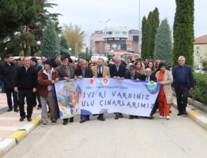 Yozgat ve Niğde’de yaşlılar ile gençler Dünya Yaşlılar Günü için yürüdü