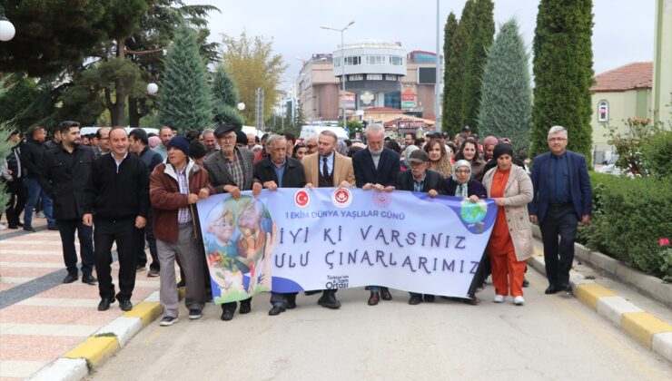 Yozgat ve Niğde’de yaşlılar ile gençler Dünya Yaşlılar Günü için yürüdü